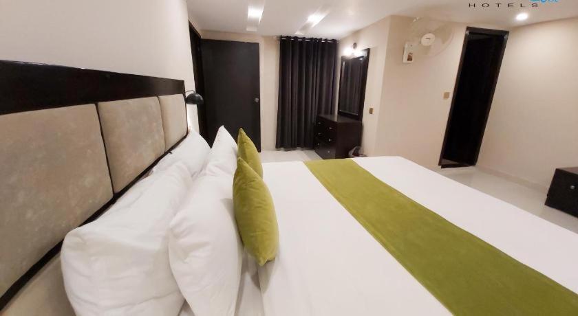 Hotel Mairona Gulberg Lahor Dış mekan fotoğraf