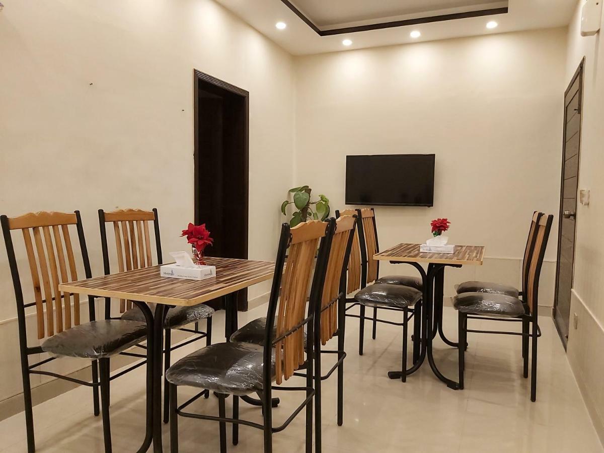 Hotel Mairona Gulberg Lahor Dış mekan fotoğraf