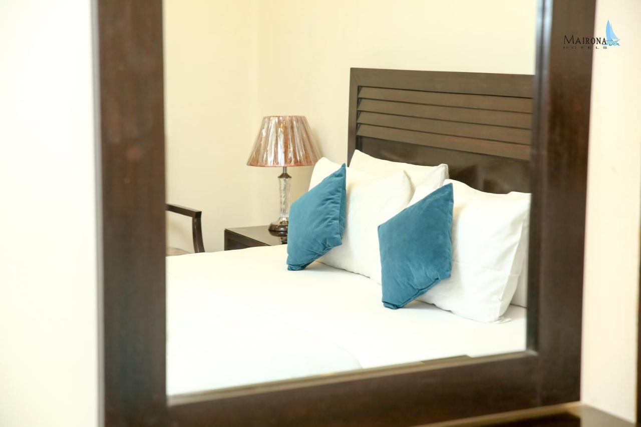Hotel Mairona Gulberg Lahor Dış mekan fotoğraf