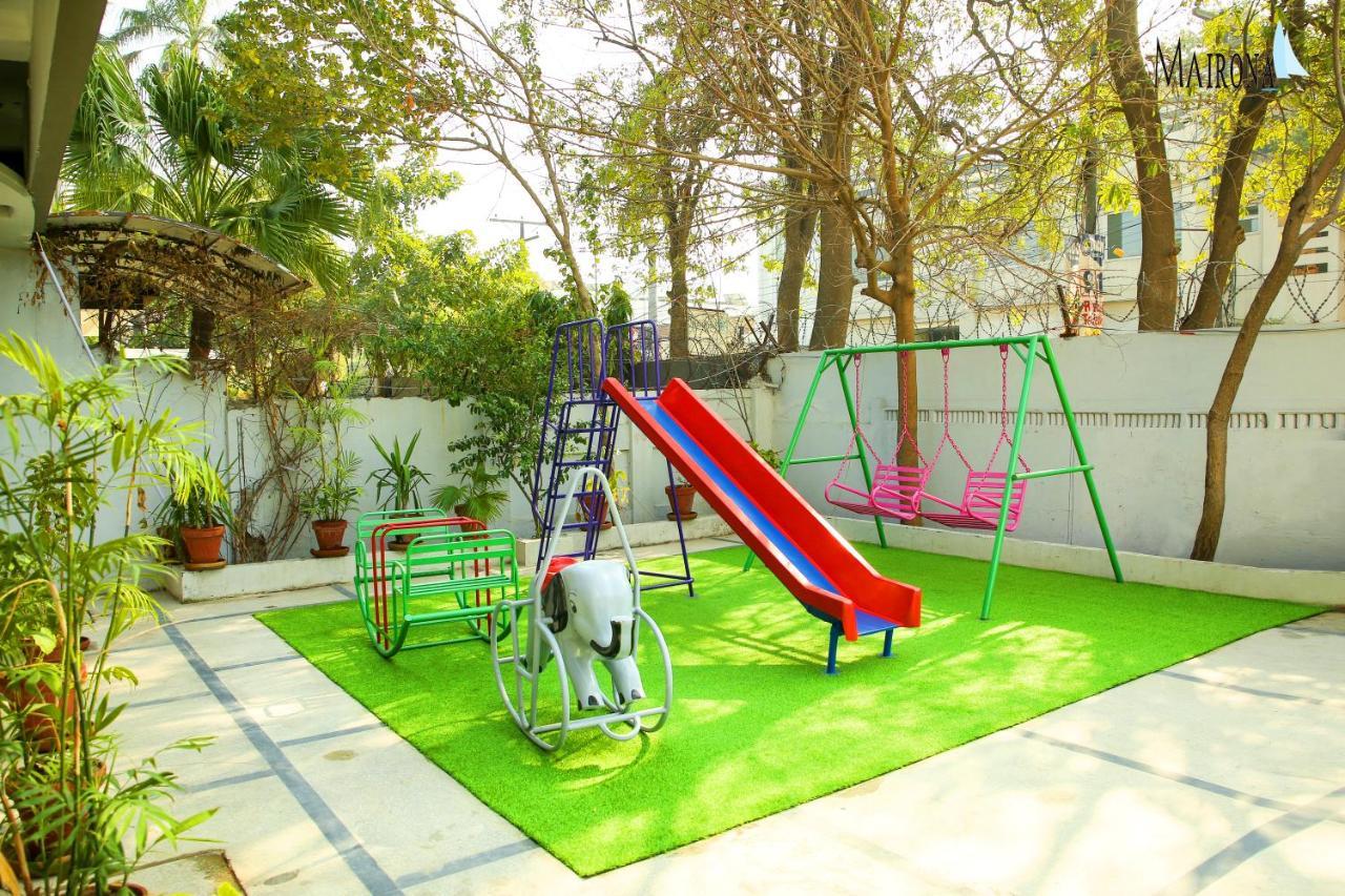 Hotel Mairona Gulberg Lahor Dış mekan fotoğraf